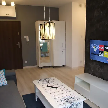 Apartament Kotwica * 슈비노우이스쳬